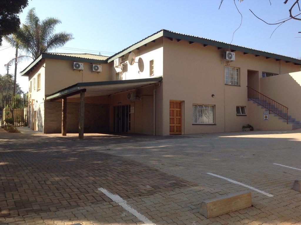 Sabie Retreats Guest House ภายนอก รูปภาพ